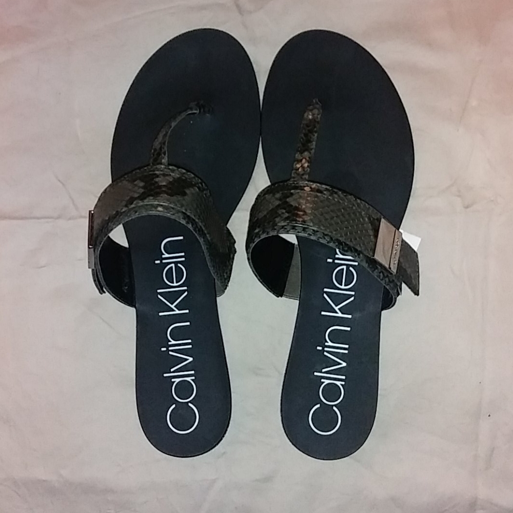 Calvin Klein flat thong flip flops